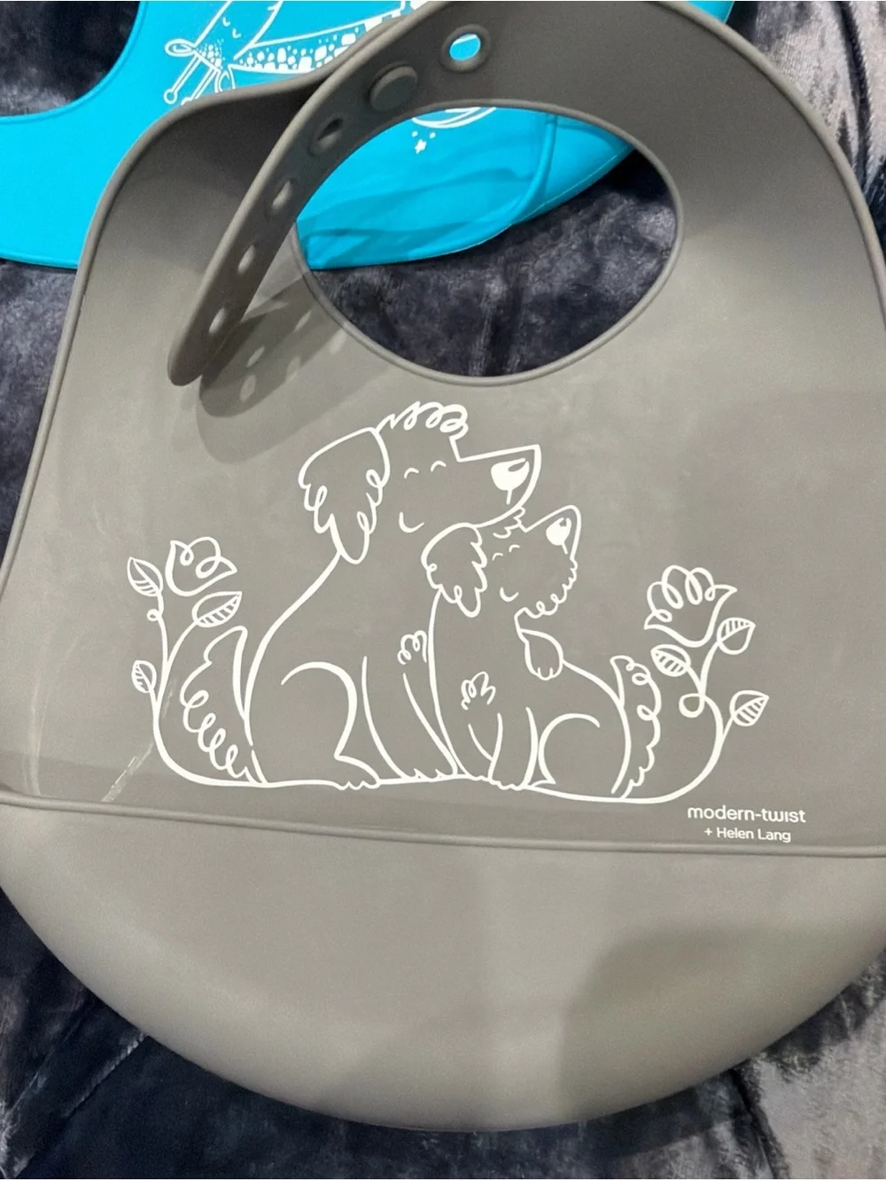 Green Silicone Baby Bib with Bear Fishing Print